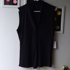 NWT Top by Premise size XL